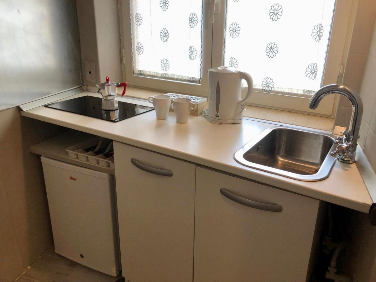 Tuanis Hotel Naples Luaran gambar