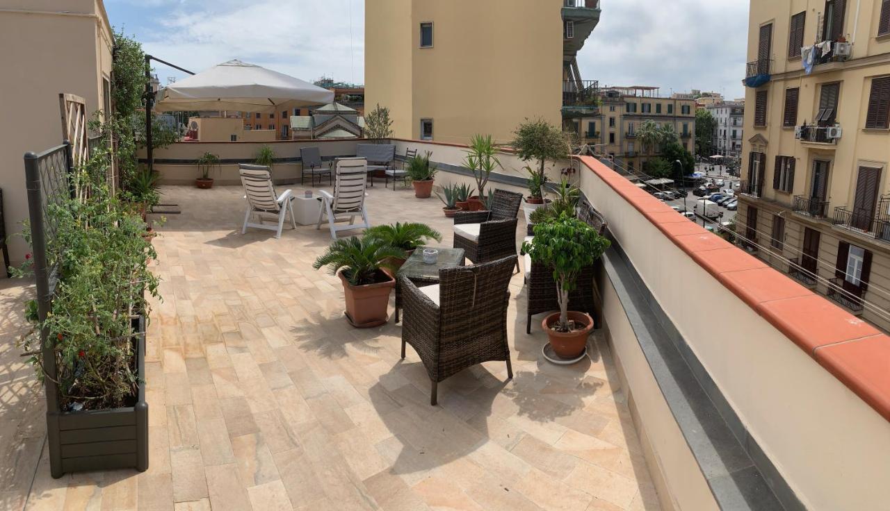 Tuanis Hotel Naples Luaran gambar