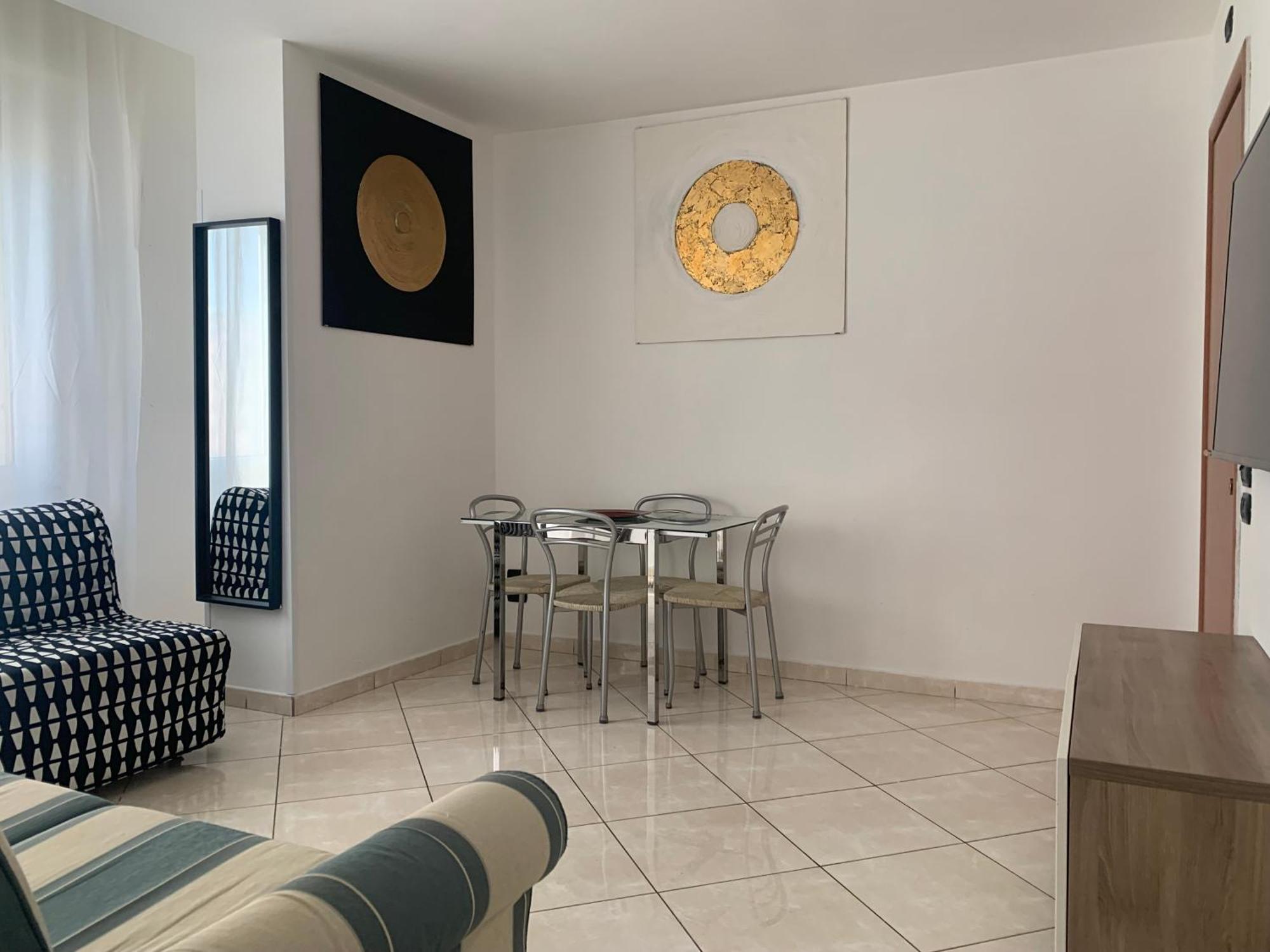 Tuanis Hotel Naples Luaran gambar